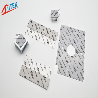 Kablosuz yönlendiriciler için 3W termal iletken ped TIF140-30-02S beyaz-gri