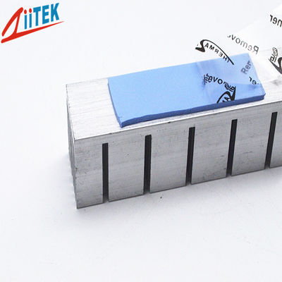 40 SHORE00, Tem: -50 ila 200 ℃ ile MAVİ 3.2W / mK Termal Gap Dolgu Silikon ped