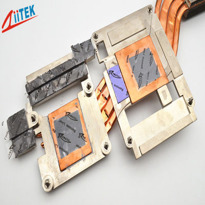 Doğal olarak yapışkan 1.5 W/MK Silikon Termal İletilebilir Yastık 45 Shore 00 LED Kontrolörü için