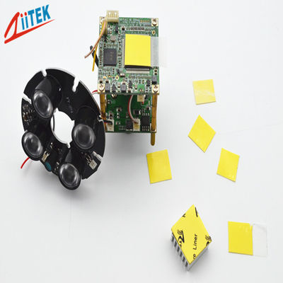 3mm Kalınlığı Termal Gap Dolgu Pedi 3mmT Ziitek TIF4120 LCD'de LED li aydınlatmalı Isı Emici Konut İçin