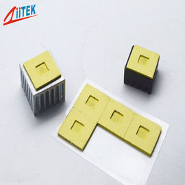 1mm Kalınlığı Kolayca Takılı 35shore00 Termal İletkenlik Pad 10.2 MHz TIF ™ 140-20-19E Doğal Yapıştırıcı ile